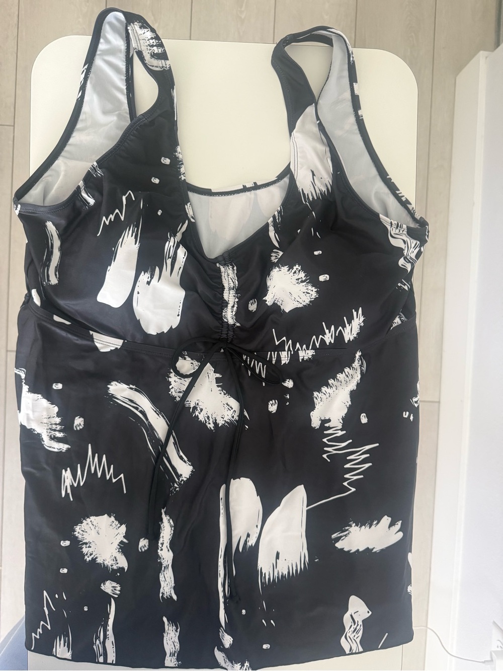 Amazon Black and White Printed Swim Tankini Top#M18